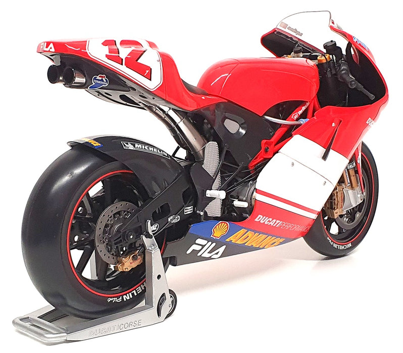 Minichamps 1/6 Scale 062 031412 - Ducati Desmosdici MotoGP 2003 Bayliss