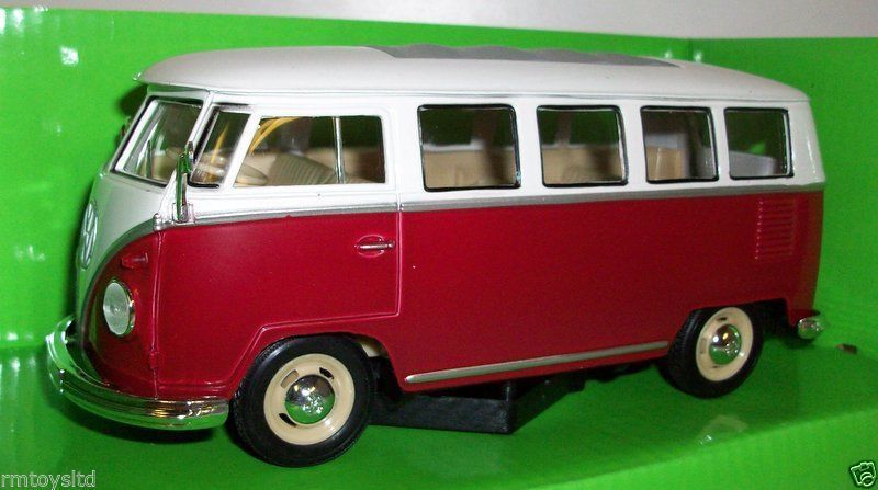 WELLY 1/24 - 22095W 1962 VOLKSWAGEN CLASSICAL BUS - RED / WHITE