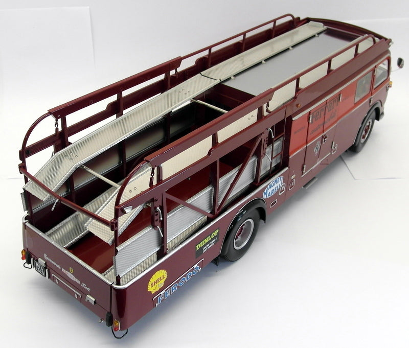 CMR 1/18 CMR140 - Ferrari Racing Car Transporter Fiat Bartoletti 1957