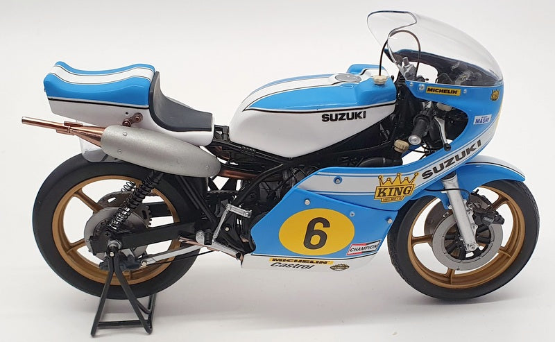 Minichamps 1/12 Scale 122750006 - Suzuki XR14 Barry Sheene G.Prix 1975