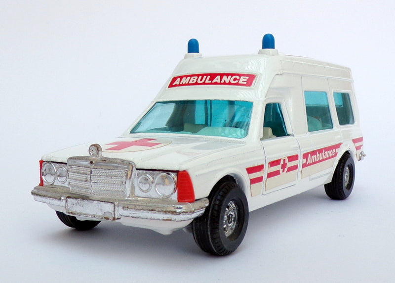 Corgi 14cm Long Vintage Diecast CG28 - Mercedes Bonna 2500 Ambulance - White
