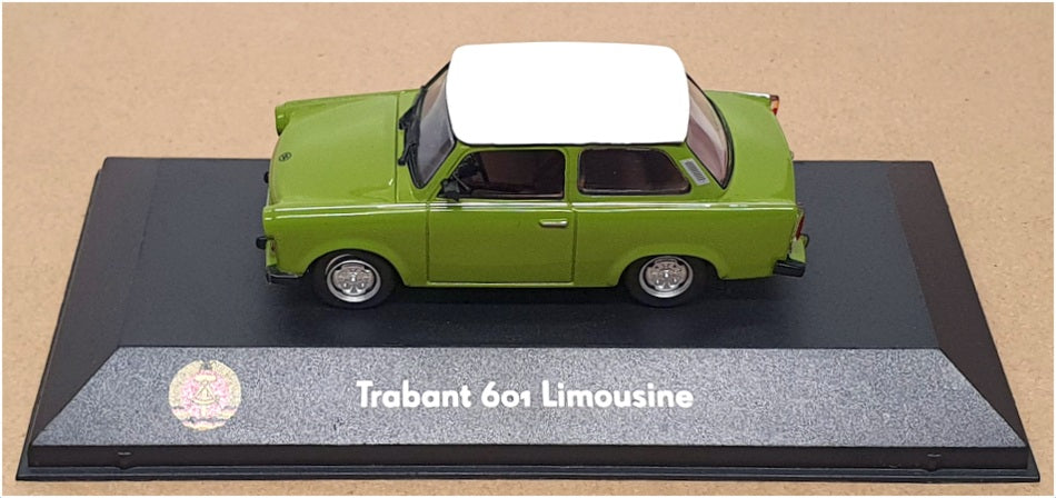 Atlas Editions 1/43 Scale 7230 003 - Trabant 6o1 Limousine - Green/White