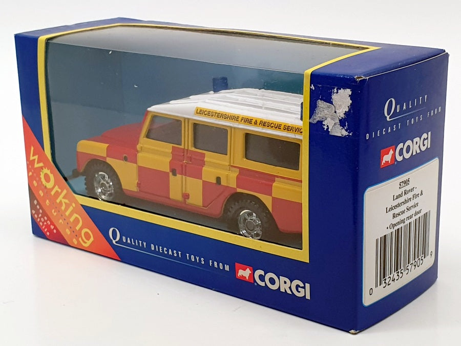 Corgi 12cm Long Diecast 57905 - Land Rover - Leicestershire Fire & Rescue