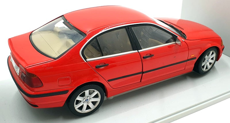 UT Models 1/18 Scale diecast 20511 BMW E46 328i 1998 - Red