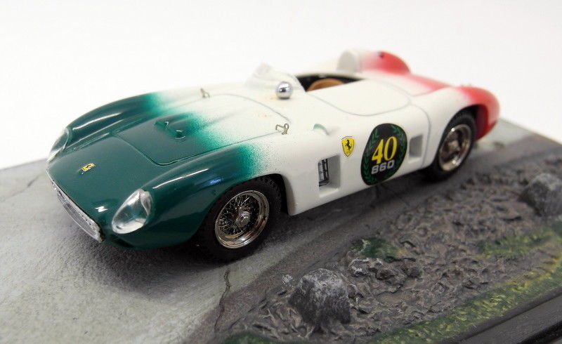 Bang 1/43 Diecast - 07MAR2018K Ferrari 860 Tricolour Diorama Conversion