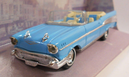 Dinky 1/43 Scale Diecast Model DY27 1957 CHEVROLET CONVERTIBLE