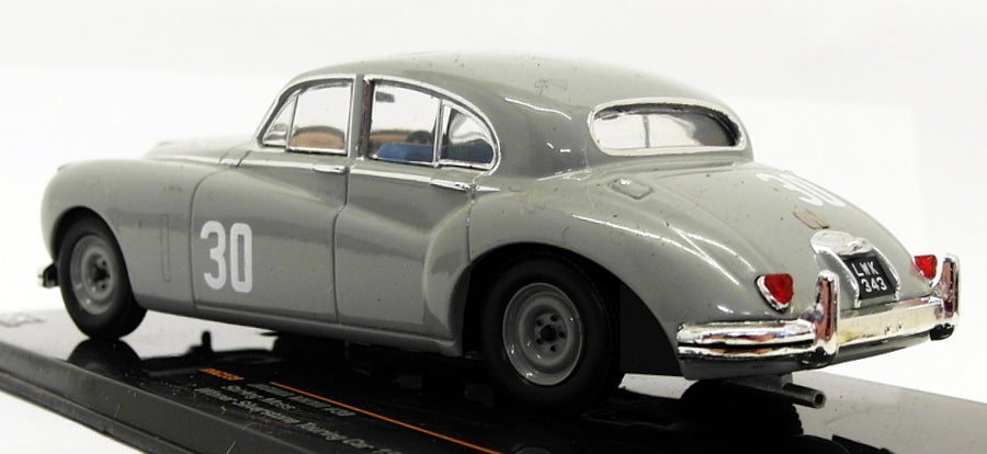 Ixo 1/43 Scale RAC239 - Jaguar MkVII 1st #30 Silverstone 1952
