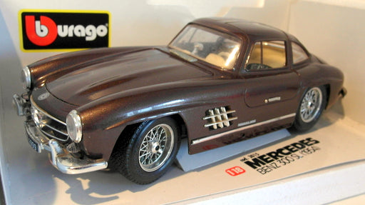 Burago 1/18 Scale Diecast - 3015 Mercedes Benz 300 SL 1954 Brown