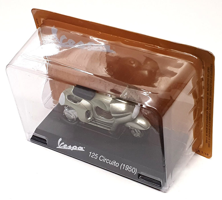 Altaya 1/18 Scale Diecast #29 - 1950 Piaggio Vespa 125 Circuito - Met Green