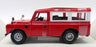 Burago 1/24 Scale Model Car 18-22063 - Land Rover Series II - Red