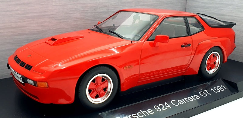 Model Car Group (MCG) 1/18 Scale MCG18302 - Porsche 924 Carrera GT 