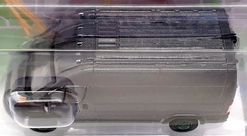 Greenlight 1/64 Scale Model Van 530109 - 2017 RAM Promsater Chase Van - Silver