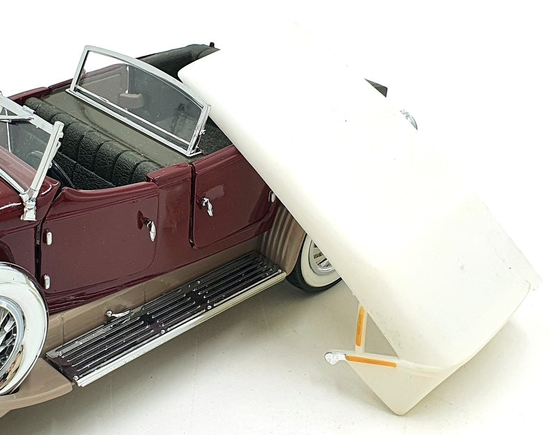 Franklin Mint 1/24 Diecast FM231122A 1930 Duesenberg Tourster With Display Case