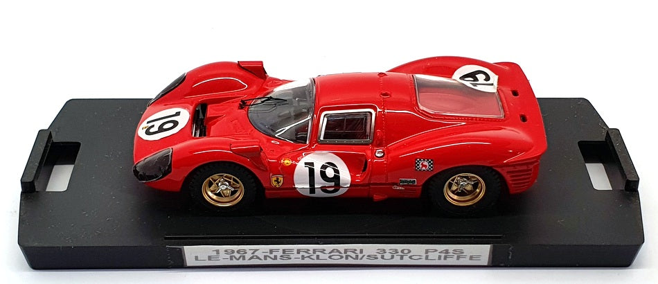 Ferrari 330 p4 -Fotos und -Bildmaterial in hoher Auflösung Ferrari 330 p4 -Fotos und -Bildmaterial in hoher Auflösung