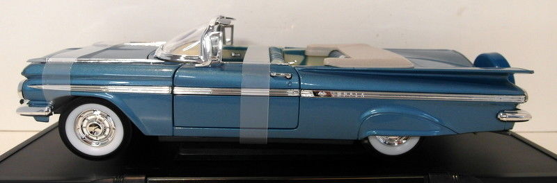 Lucky Diecast 1/18 Scale 92118 1959 Chevrolet Impala Light blue metallic
