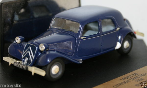 VITESSE 1/43 SCALE - V98138 - CITROEN TRACTION 11B 1954 - BLEU NUIT