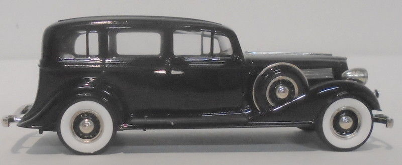 Brooklin Models 1/43 Scale BC010 - 1934 Buick Limousine 7 Passenger 90-L Black