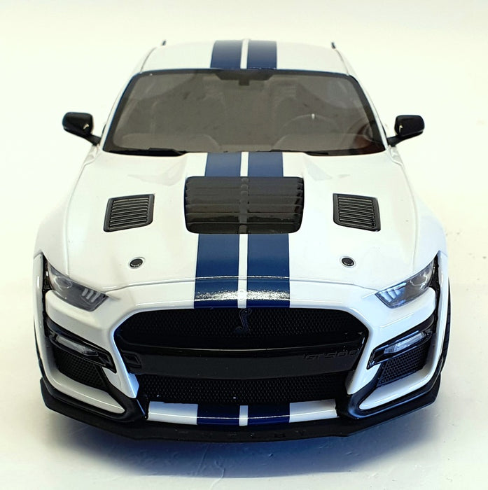 GT Spirit 1/18 Scale GT306 - 2020 Ford Shelby GT500 Dragon Snake - White