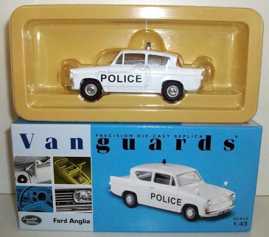 VANGUARDS 1/43 VA00120 FORD ANGLIA LIVERPOOL & BOOTLE POLICE CAR