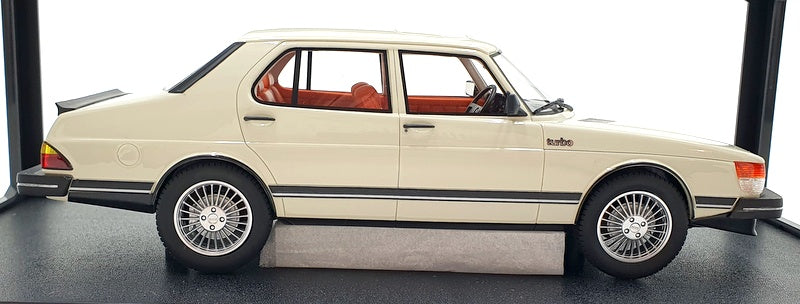 Cult Models 1/18 Scale CML099-2 - SAAB 900 Turbo 4 Door - White