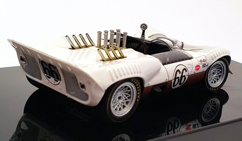 Autoart 1/43 Scale 66596 - 1965 Chaparral 2 Sport Racer - #66 White