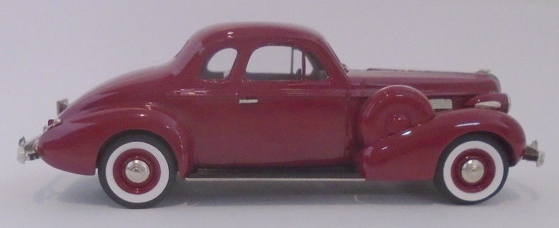 Brooklin Models 1/43 Scale BC021 - 1938 Buick Special Sport Coupe M-46S Maroon