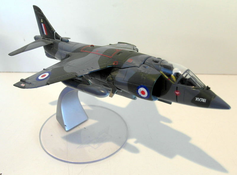 Corgi 1/72 AA32404 Harrier GR.1 XV741 1969 Transatlantic Air race