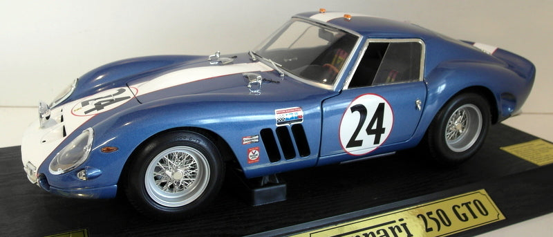 Revell 1/12 Scale Diecast 08855 - Ferrari 250 GTO N3987GT #24 - Blue
