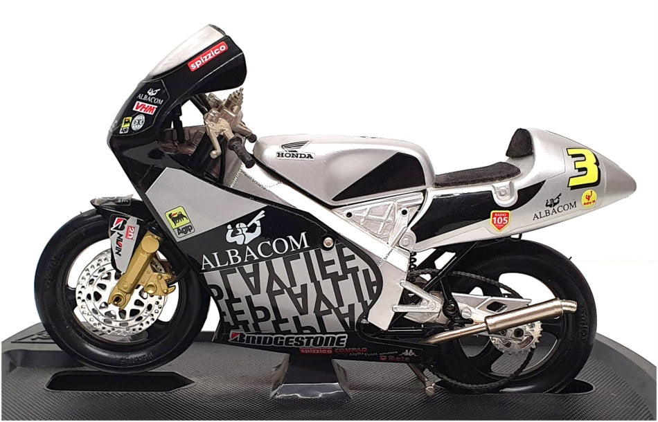 Guiloy 1/10 Scale 13687 - Honda RS 125 Masao AZUMA Benetton Playlife