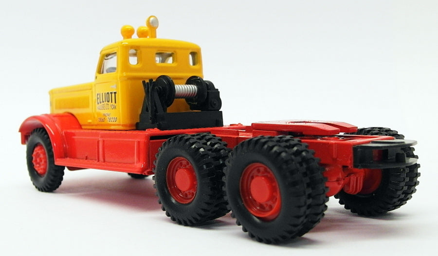Corgi 1/50 Scale 55501 - Diamond T Low Loader With Generator Load