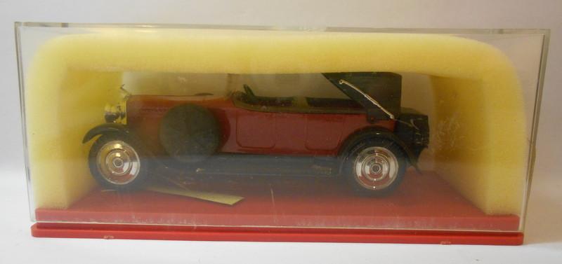 Solido 1/43 Scale Metal Model - SO109 HISPANO-SUIZA H6B 1926 RED