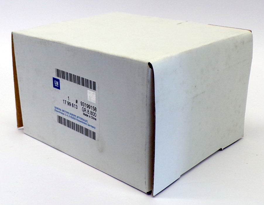 Schuco 1/43 Scale Diecast 93199158 - 1978-82 Opel Senator A - Gold