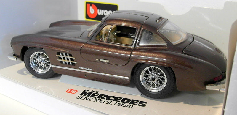 Burago 1/18 Scale Diecast - 3015 Mercedes Benz 300 SL 1954 Brown
