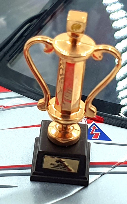 Autoart 1/18 Scale Diecast 80486 Nissan Motul Pitwork z 2004 JGTC Special Masami