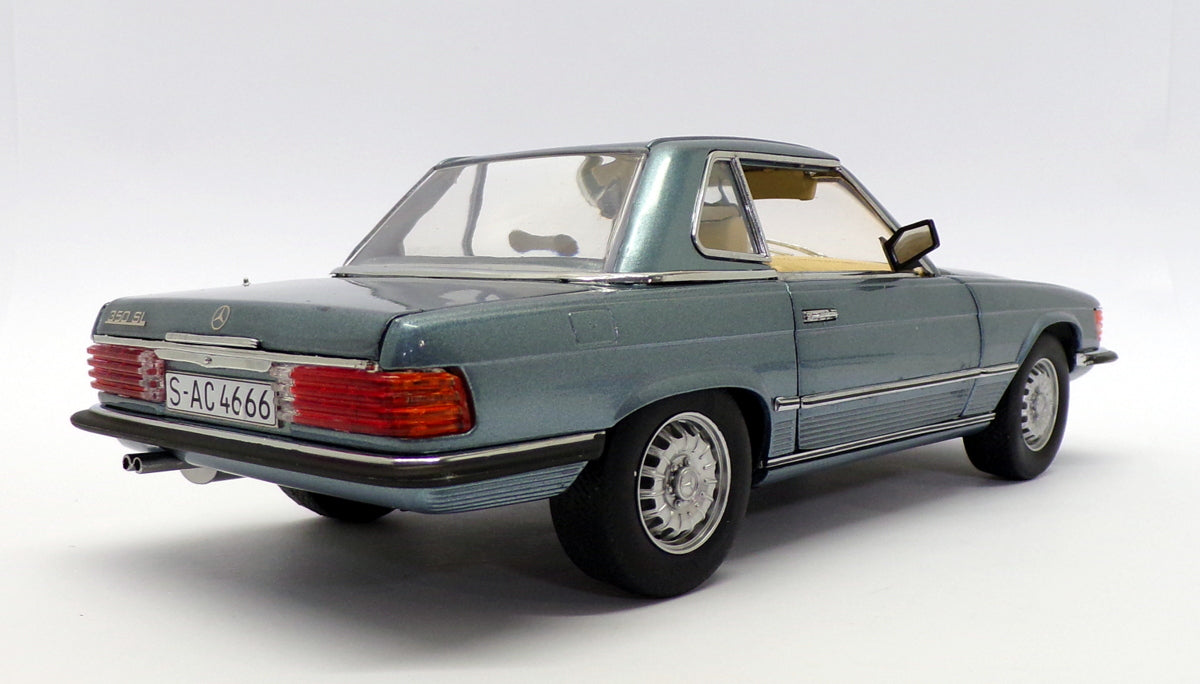 Sun Star 1/18 Scale Model Car 4666 - Mercedes Benz 350 SL - Blue Grey