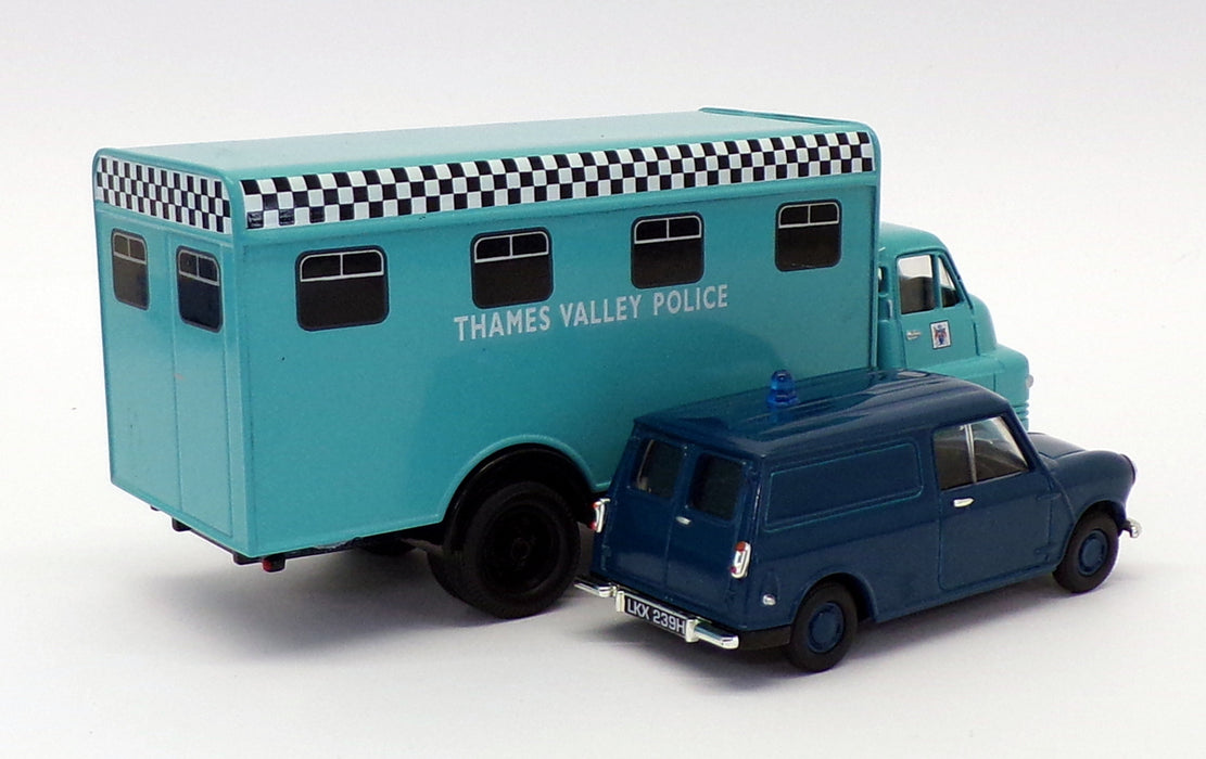 Corgi 1/43 Scale 08006 - Bedford S Control Unit Control & Mini Van Police