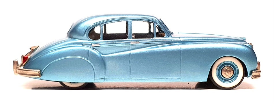 Milestone Miniatures 1/43 Scale GC29BL - Jaguar Mark 7M - Met Blue