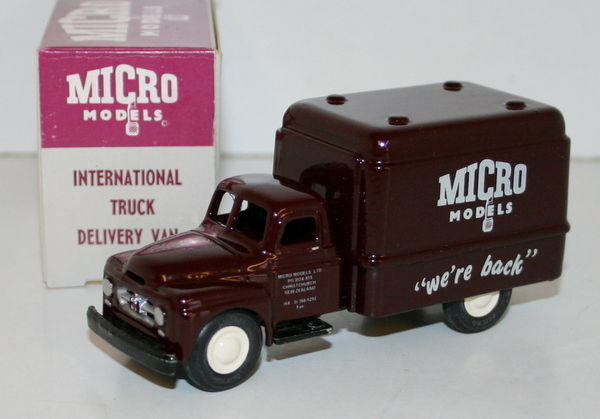 MICRO MODELS 1/43 MM001 INTERNATIONAL TRUCK DELIVERY VAN MICRO MODELS WE'RE BACK