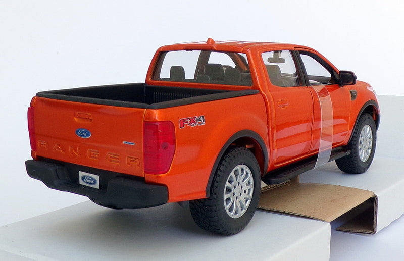 Maisto 1/27 Scale 31521 - 2019 Ford Ranger Pick Up - Metallic Orange