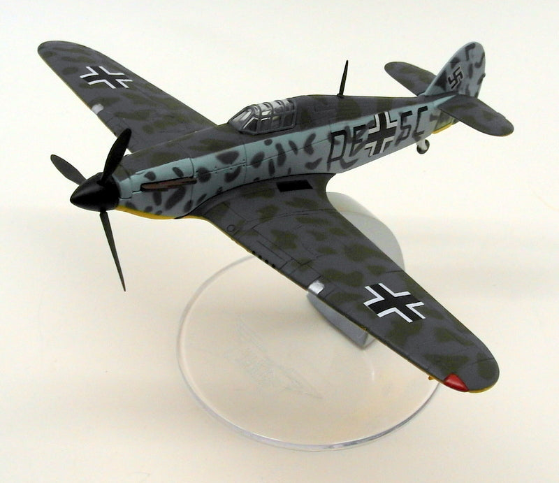 Corgi 1/72 Scale Diecast AA32018 Hawker Hurricane Luftwaffe Code DF + SC 1942