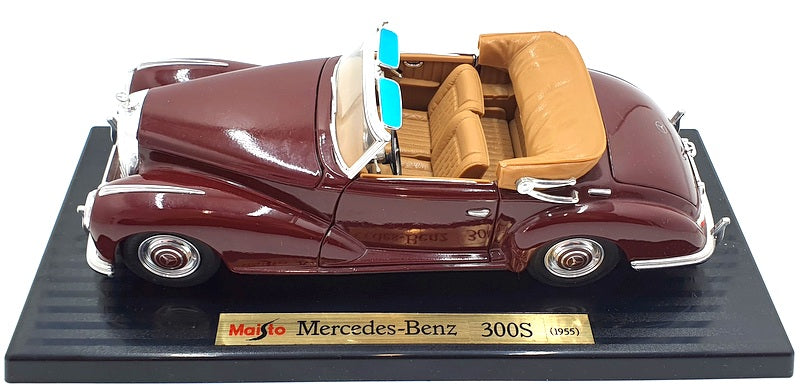 Maisto1/18 Scale Diecast 31806 - 1955 Mercedes Benz 300S - Red