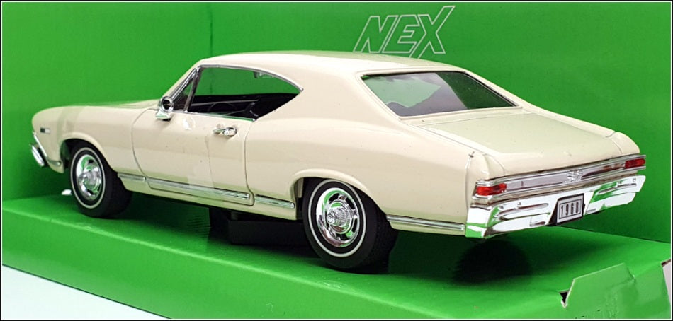 Welly 1/24 Scale 29397W - 1968 Chevrolet Chevelle SS 396 - Cream
