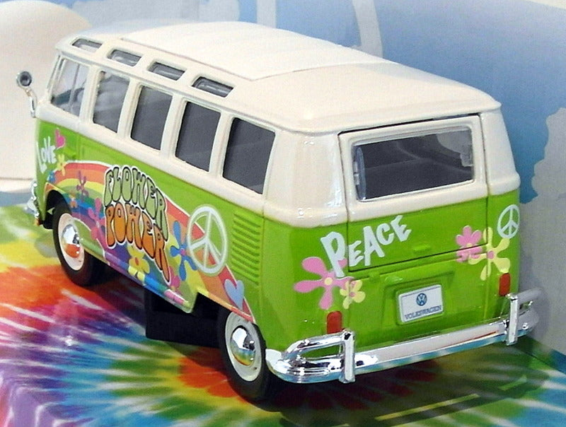 Maisto 1/25 Scale Diecast Hippie Line 32301 - Volkswagen Van Samba - Green