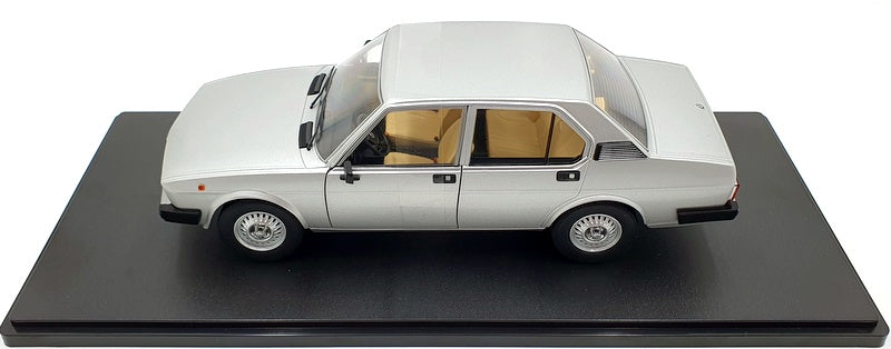 Mitica 1/18 Scale 200013-D - Alfa Romeo Alfetta Berlina 2000l 1978 - Silver