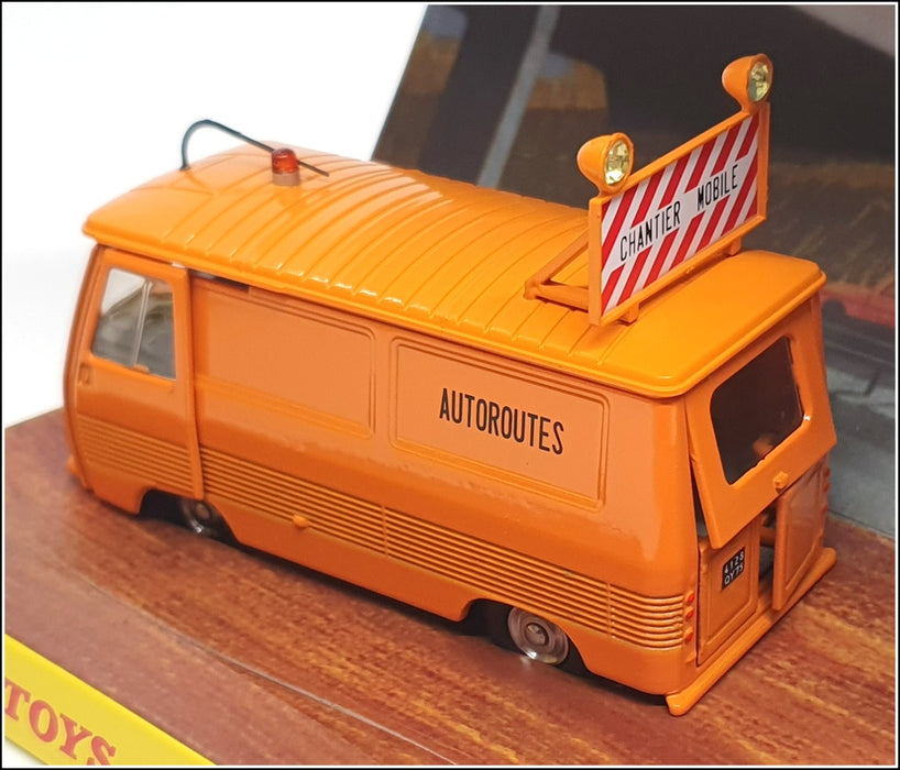 Atlas Dinky Toys Appx 12cm Long 570A Peugeot J7 Van Depannage Autoroutes Orange