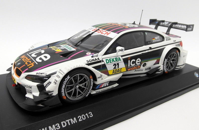 Minichamps 1/18 Scale Diecast - 80432360449 BMW M3 DTM 2013 Ice 
