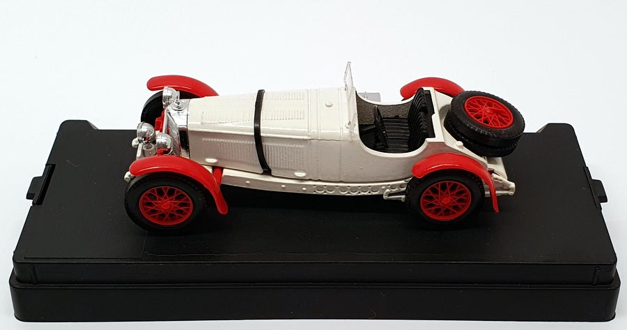 Solido 1/43 Scale Model Car 4004 - Mercedes Benz SSKL - Red/White