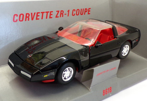 Revell 1/24 Scale Model Car 8618 - Chevrolet Corvette ZR-1 - Black