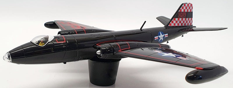 Corgi 1/72 Scale Model Aircraft AA34702 - Martin RB-57A #363 TRW S.Carolina 1964