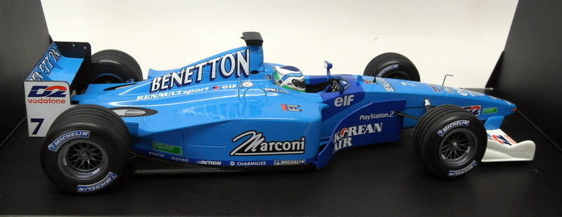 Minichamps 1/18 Scale 180 010097 Benetton Renault Sport Showcar 2001 Fisichella